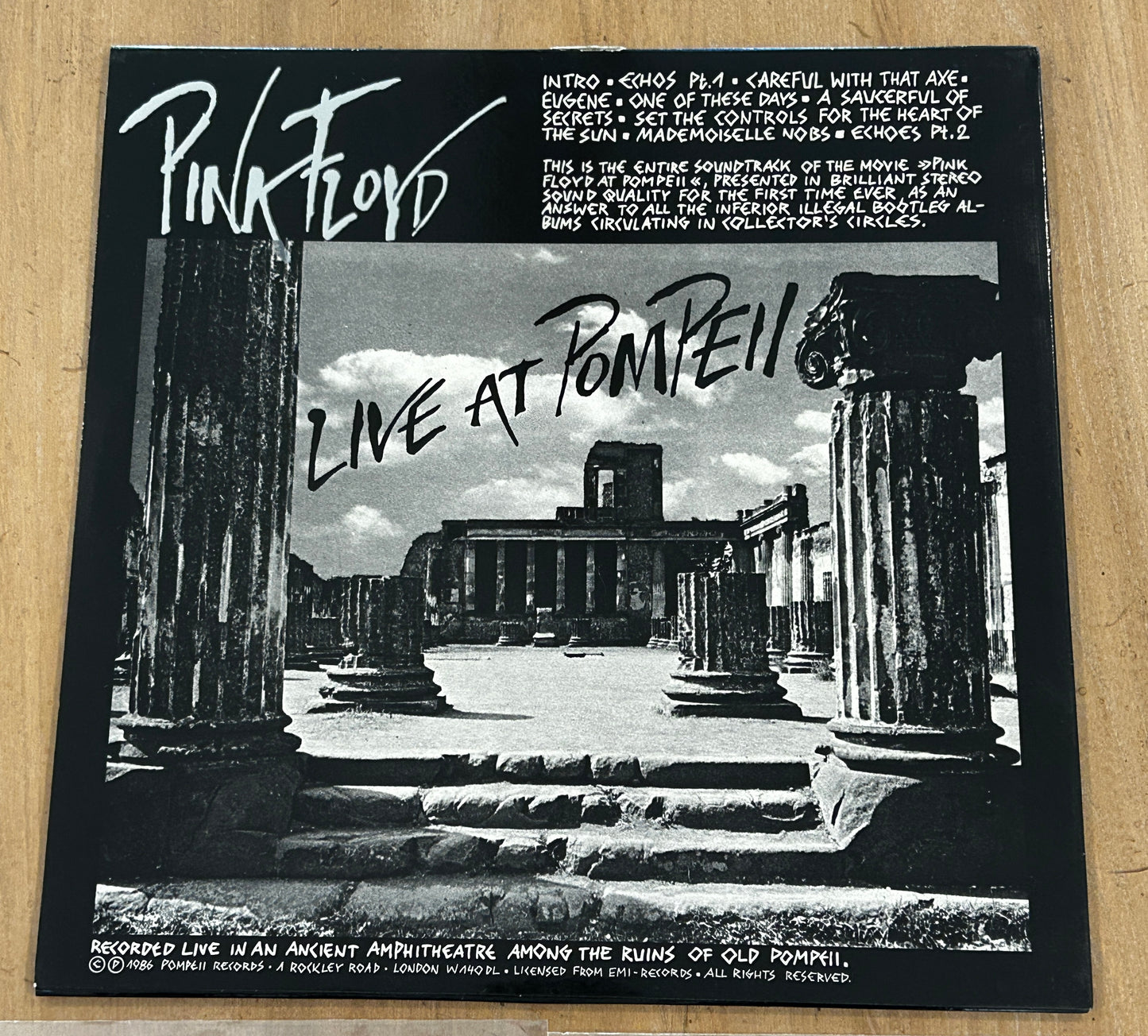Pink Floyd - Live At Pompeii - MCV
