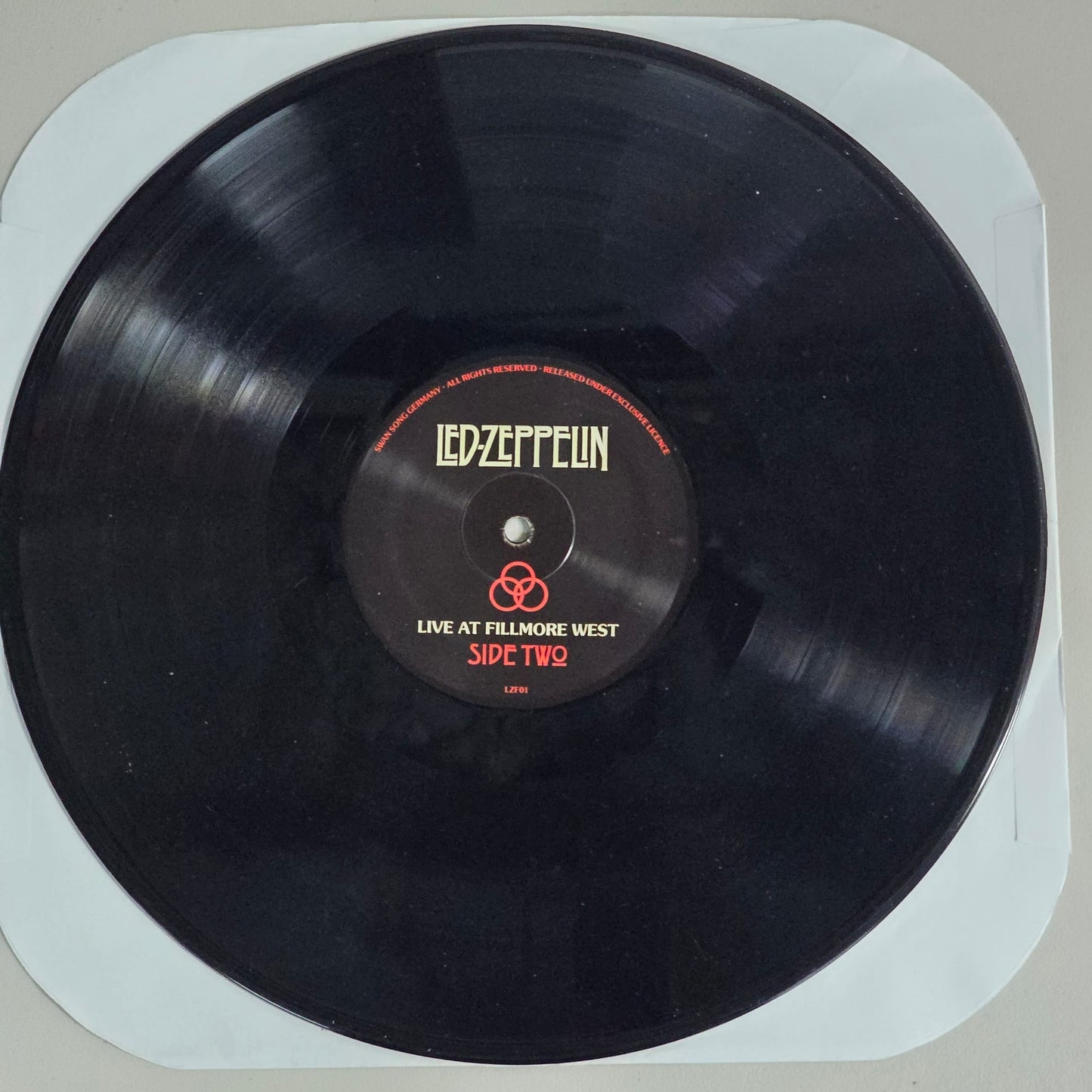 Led Zeppelin - Before the West Was Won