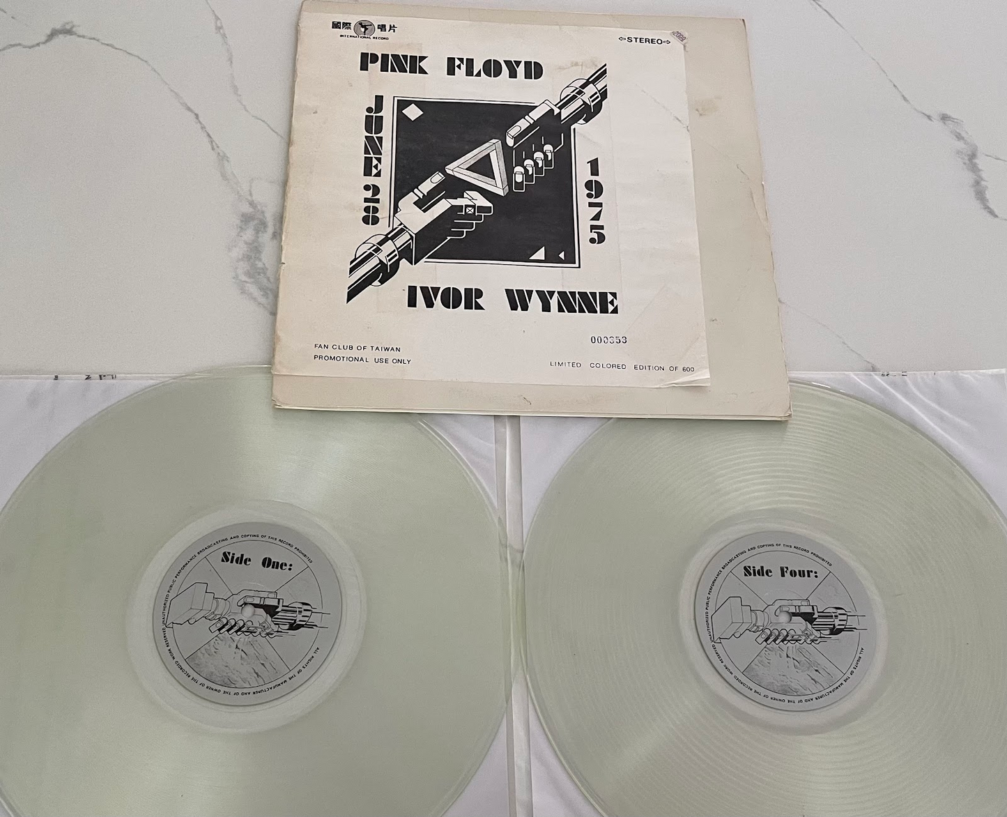 Pink Floyd - Ivor Wynne