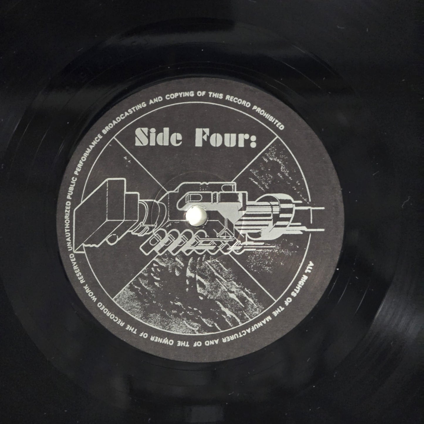 Pink Floyd - Ivor Wynne - Black Vinyl