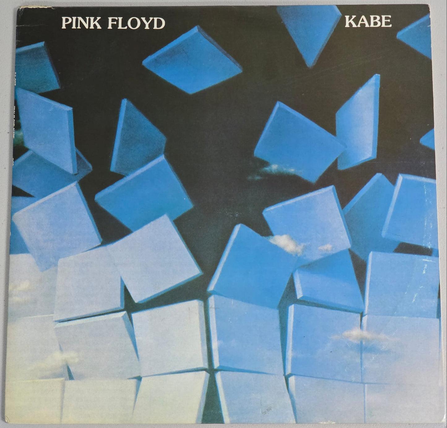 Pink Floyd - Kabe
