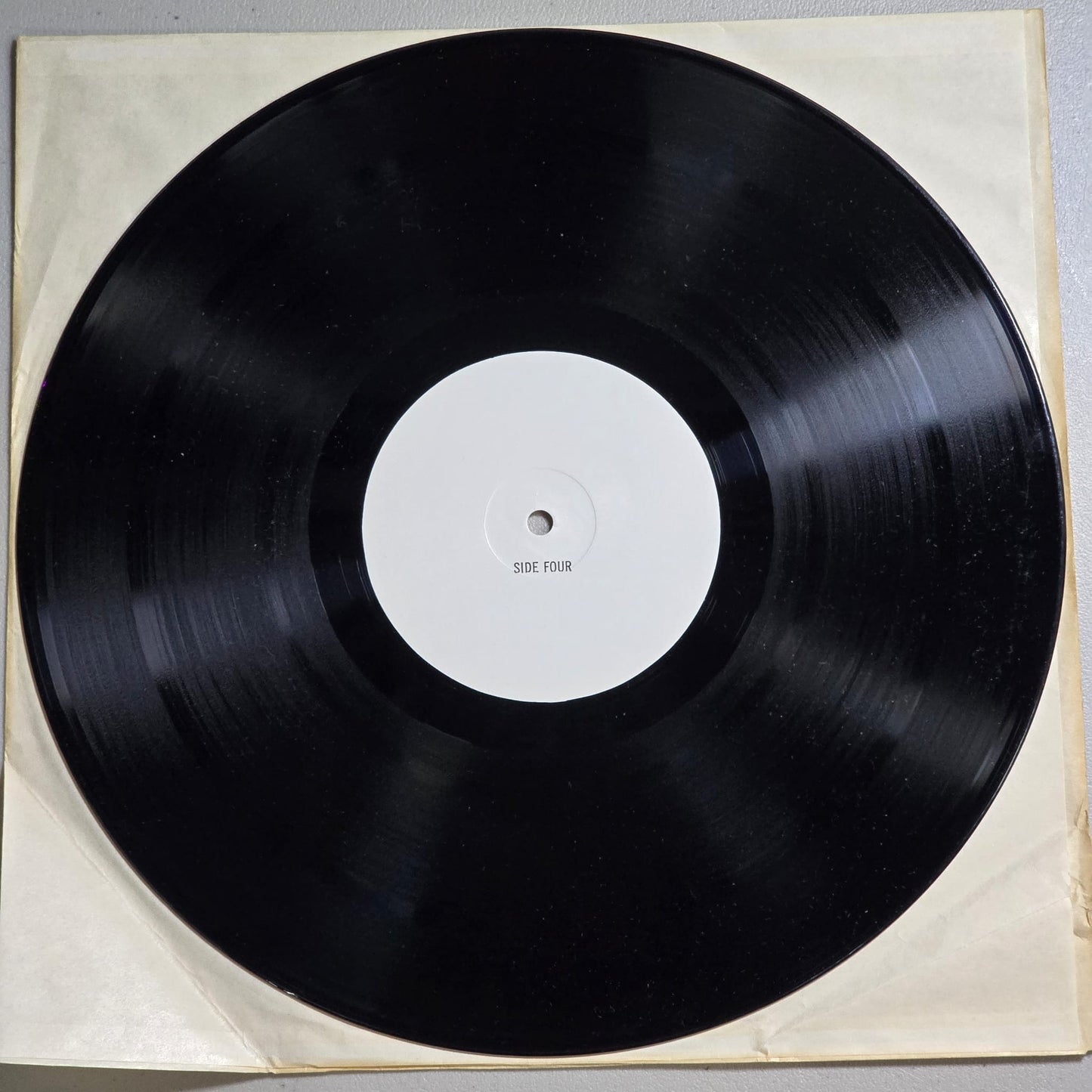 Bruce Springsteen – You Can Trust Your Car To The Man Who Wears The Star