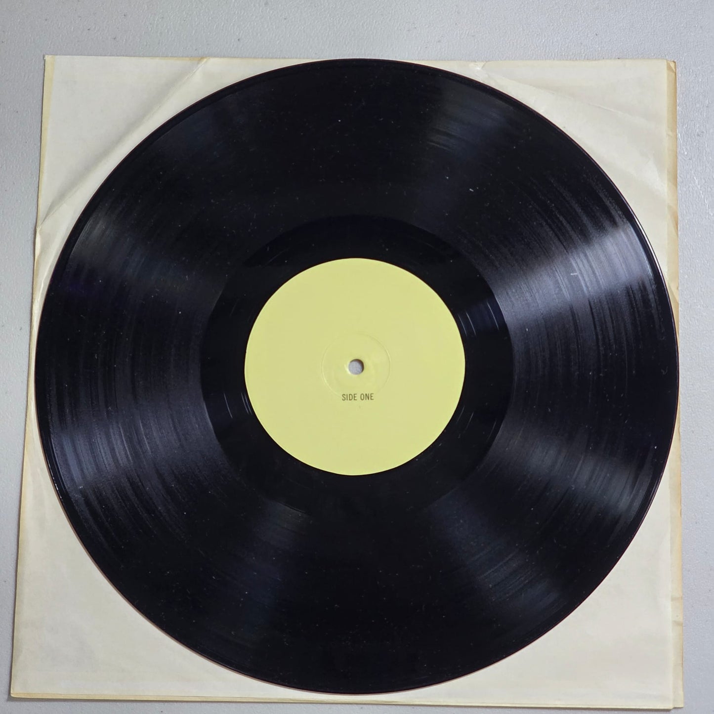 Bruce Springsteen – You Can Trust Your Car To The Man Who Wears The Star