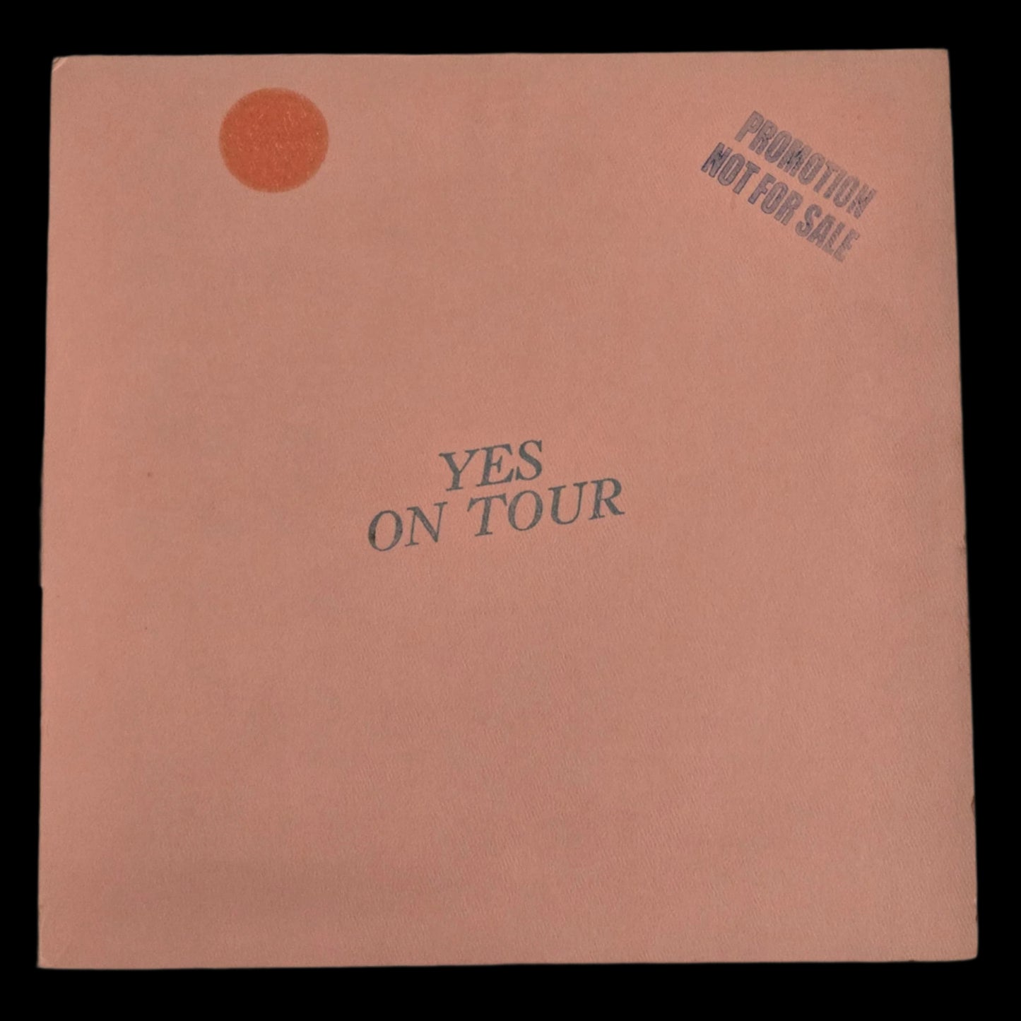Yes - On Tour - Black TMOQ