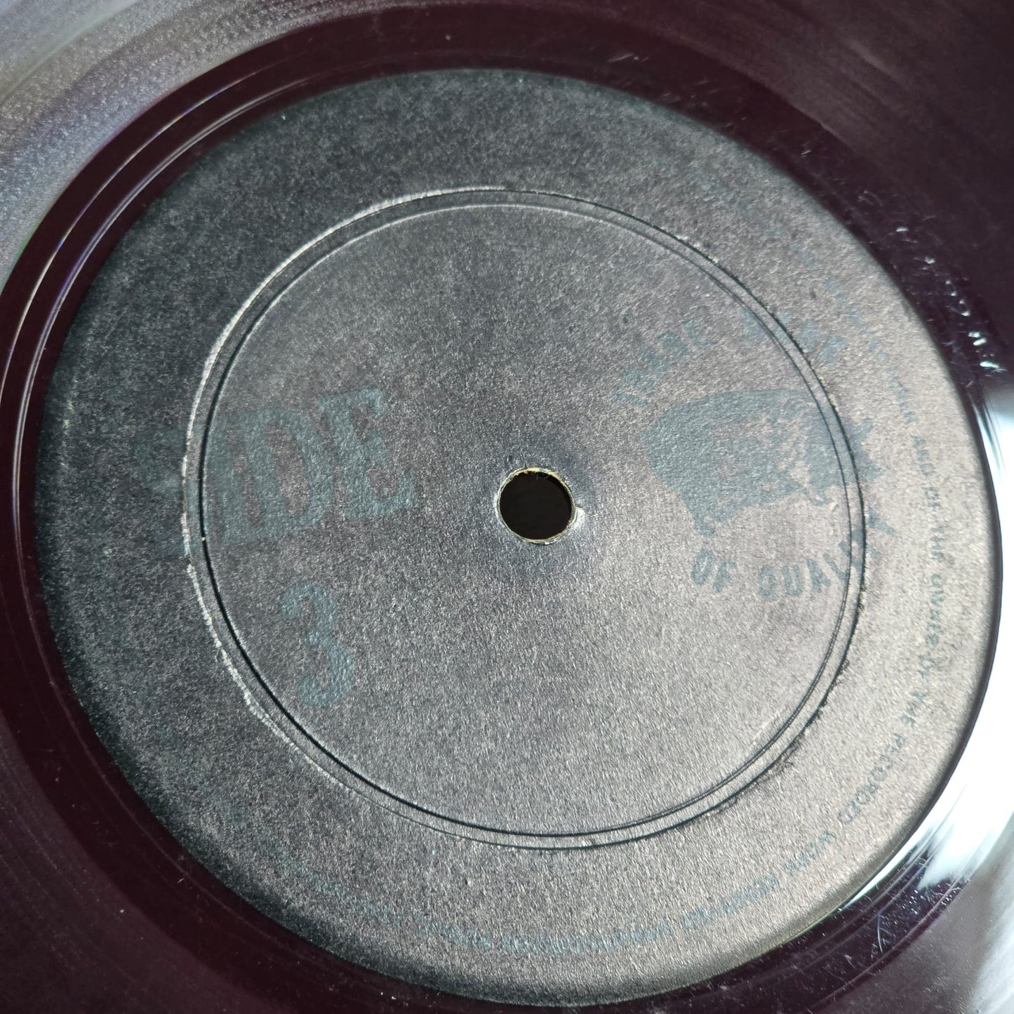 Led Zeppelin - Live on Blueberry Hill - Red