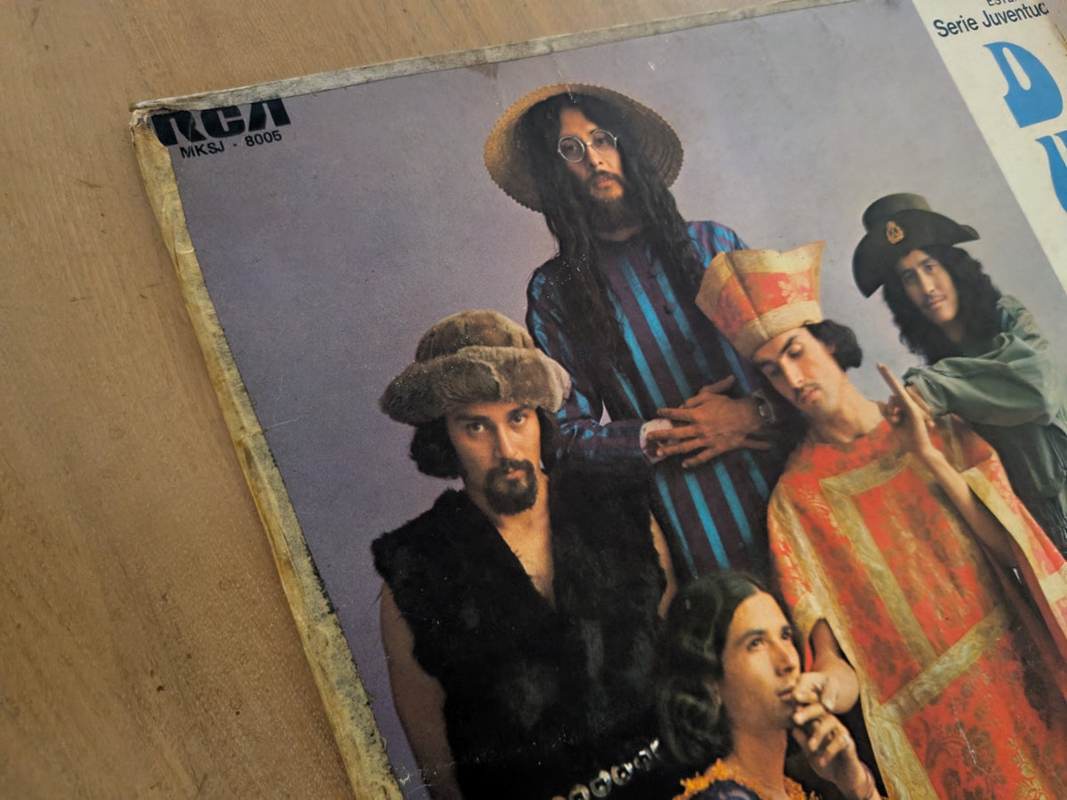 Dug Dug's 1971 Mexico RCA Victor LP, front cover top corner