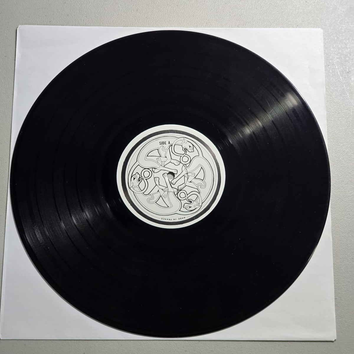 The New Tweedy Brothers France reissue LP, side B label