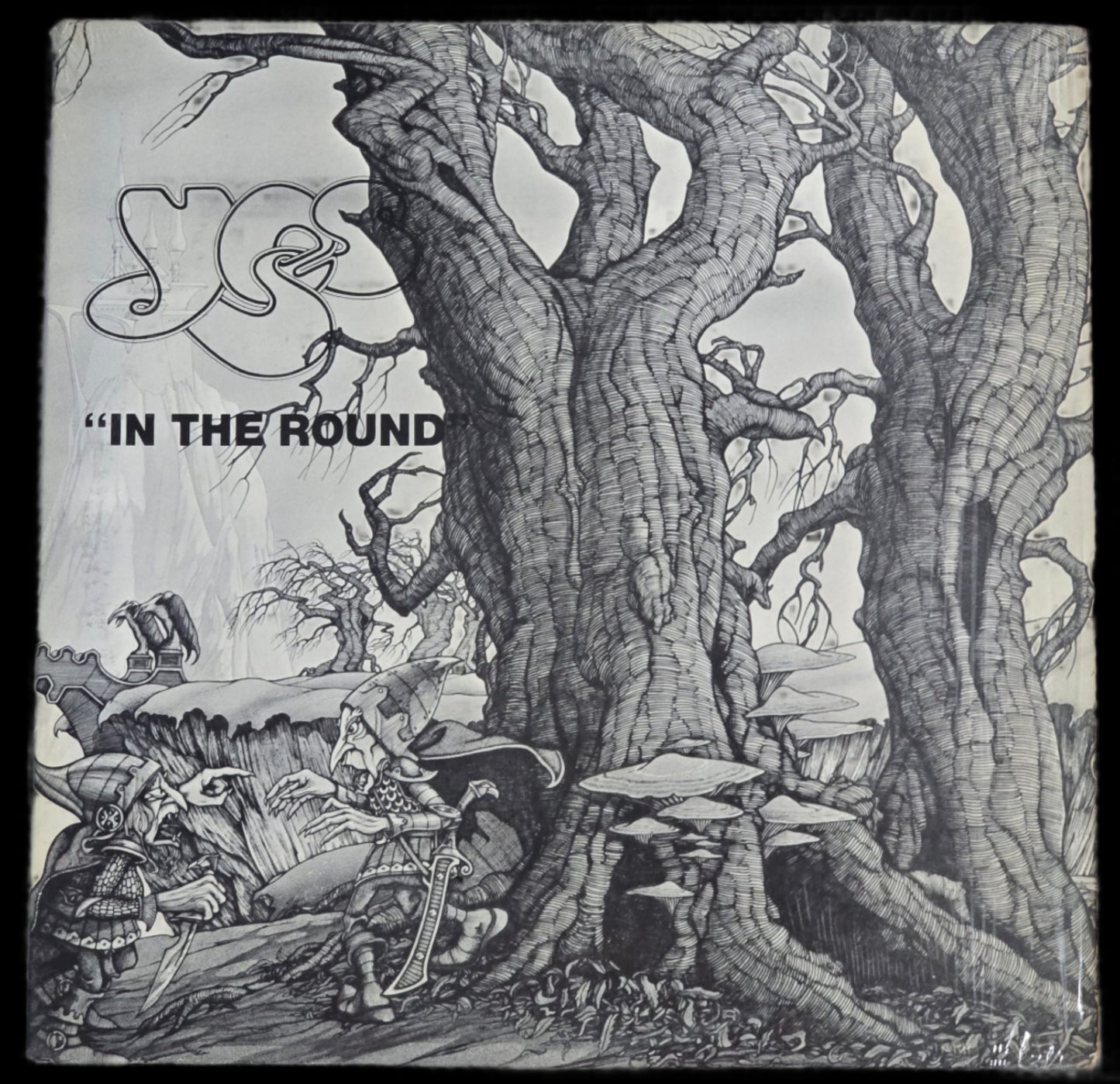 Yes - In The Round -  Slipped Disc - 2LP