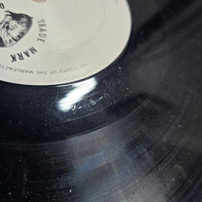 Yes - On Tour - Black TMOQ